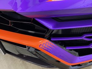 ランボルギーニウルスデザインラッピングフロントバンパーオレンジ小さい四角柄
