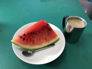 すいかとアイスコーヒー