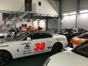 ガムボール3000カーラッピングステッカー貼り