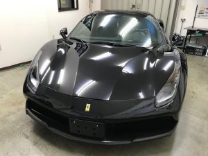 フェラーリ488GTBフルラッピング施工前前