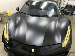フェラーリ488GTBマットブラックフルラッピング施工ボンネット完成