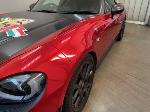 アバルト１２４スパイダーフルラッピング