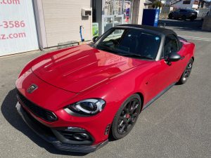 アバルト１２４スパイダーフルラッピング