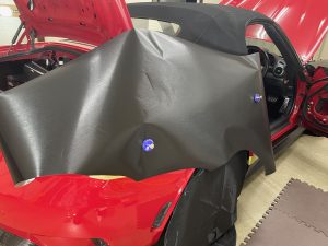 アバルト１２４スパイダーフルラッピング