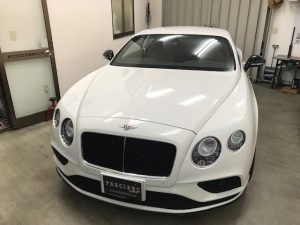 ベントレーコンチネンタルGT正面