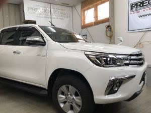 トヨタハイラックス