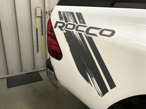 タイトヨタハイラックス純正デカール貼りＲＯＣＣＯ完成反対側