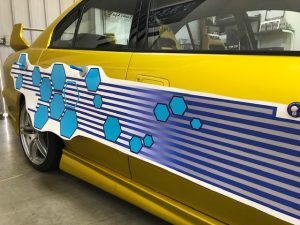 ミツビシ ギャランVR-4 バイナルグラフィック施工中 右