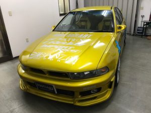 ミツビシ ギャランVR-4 バイナルグラフィック施工完成前