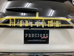 ＲＡＶ４純正国外仕様PRIMEエンブレム持ち込み施工