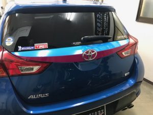 トヨタオーリスリアガーニッシュ施工完了