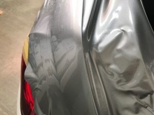マイバッハV12ツートンラッピングリアクォーター貼りテール上いい感じ