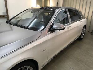 マイバッハV12ツートンラッピング完成