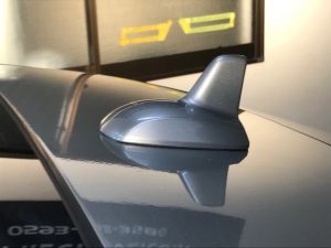 マイバッハV12ツートンラッピング完成アンテナ