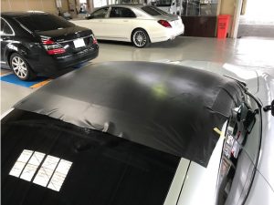 メルセデスＡＭＧＧＴルーフラッピング後ろ