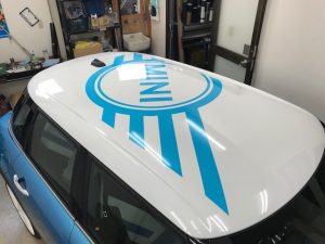 ミニクーパー社外品ルーフデカール持込施工