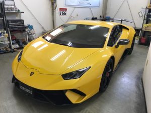ラボルギーニウラカンペルフォルマンテルーフラッピング施工前
