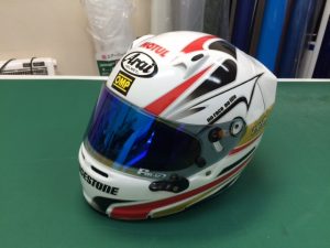アライSK-6ヘルメットラッピングカラーサンプル貼り