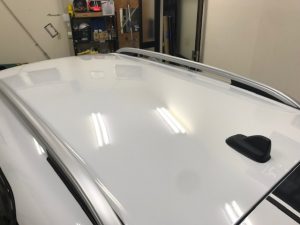 ミニクロスオーバールーフラッピング純正ストライプ剥がし作業完了