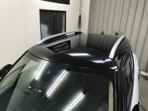 ミニクロスオーバールーフラッピング完成左前