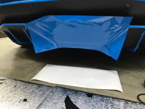 ランボルギーニアヴェンタドールアンダーライン貼り