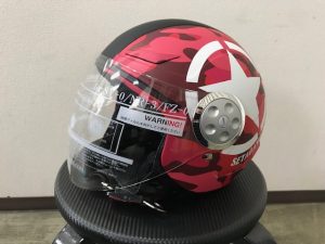 ヘルメットラッピング子供用ヘルメット迷彩カラー完成左前