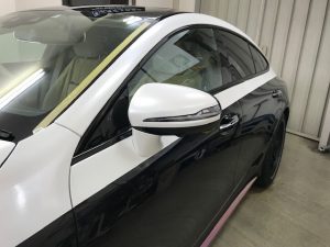 メルセデスAMGGT53ツートンラッピング施工完成左ドアミラー